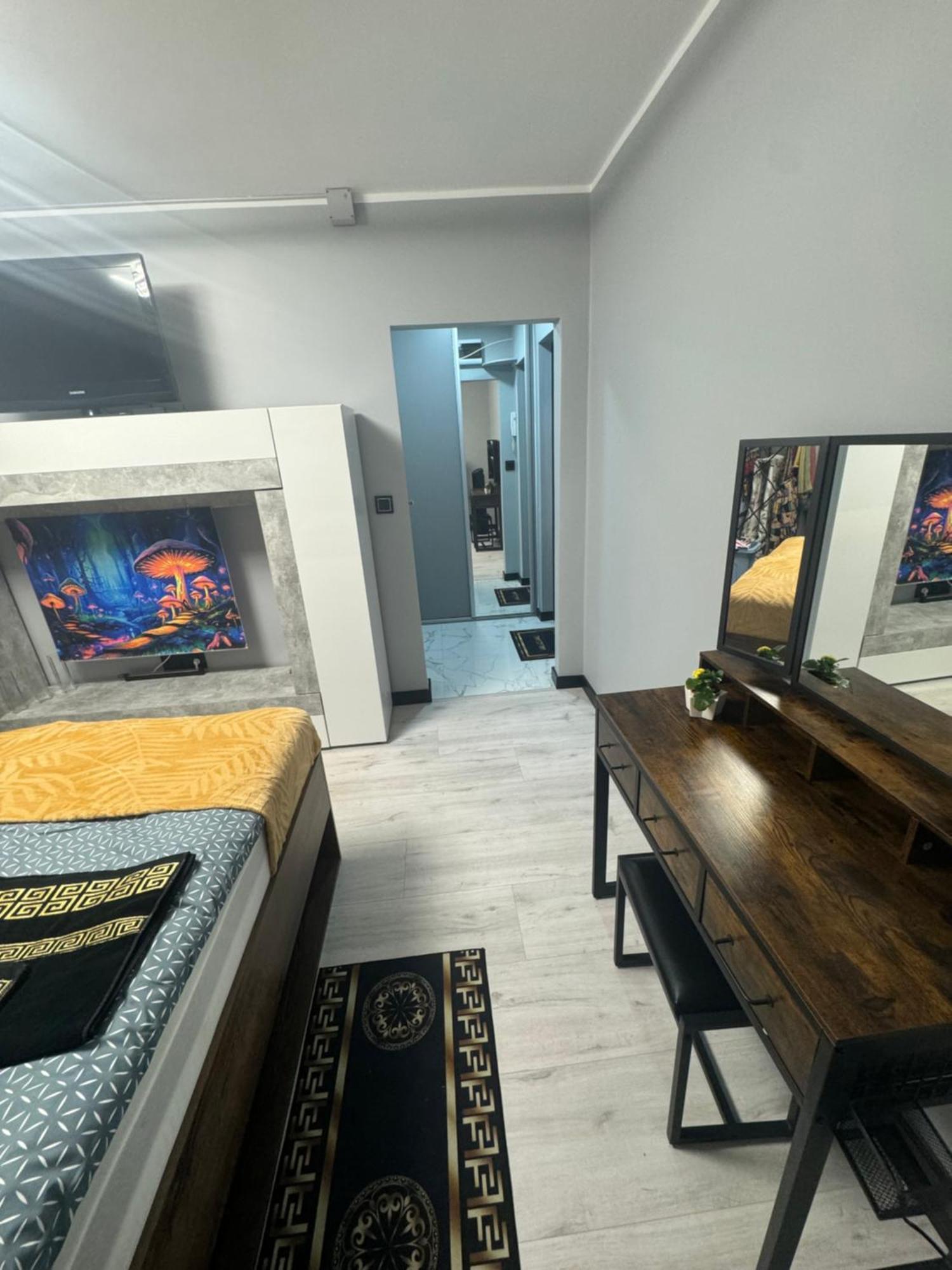 Orla Plaza Apartmán *
